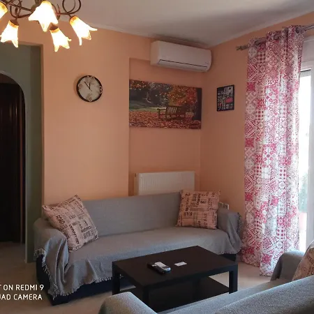 Teo's House 1 Apartamento